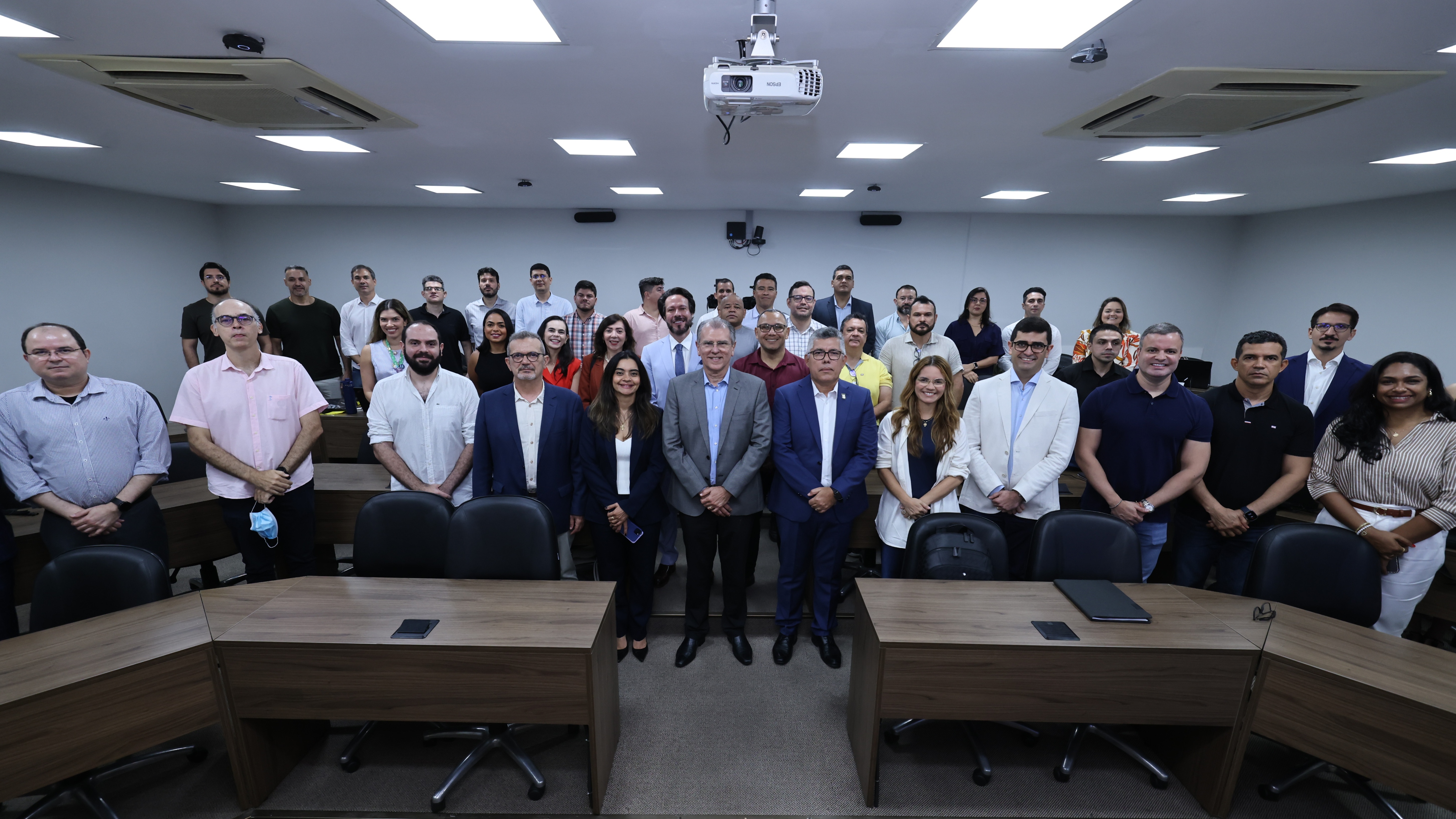 A turma, que passará por módulos presenciais e on-line, é composta por 33 alunos - Foto: Ares Soares