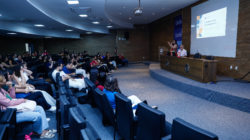 A programação contará com a presença das professoras Clenia Regia Saboia Marinho e Anna Lydia Cunha da Rocha. (Foto: Ares Soares)