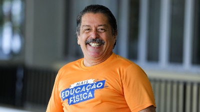 O docente da Universidade de Fortaleza também é membro da Sociedade de Assistência aos Cegos (Foto: Ares Soares)