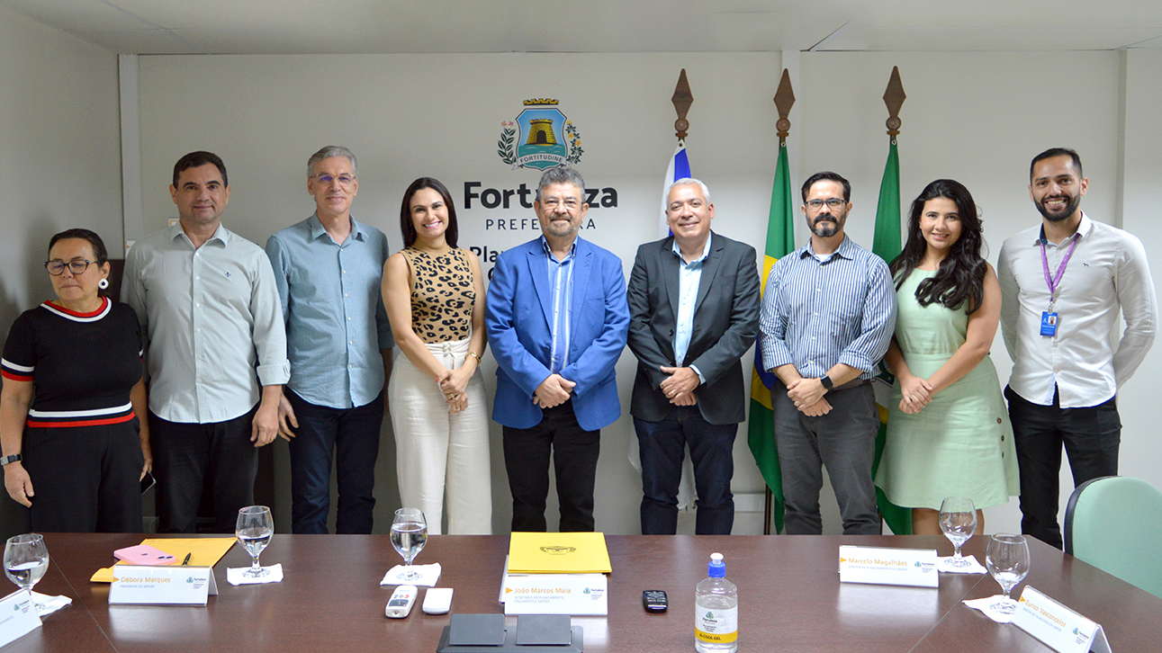 Representantes da Unifor estiveram presentes na solenidade que marcou o início da parceria (Foto: Diva Fernandes)