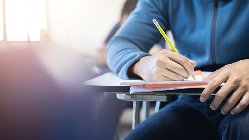 Boa base na graduação ajuda estudantes na aprovação em concursos (Foto: Getty Images)