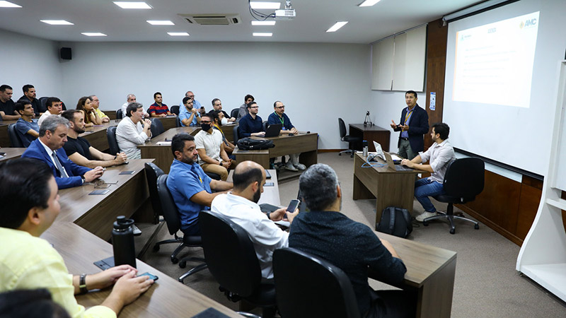 Comitê Municipal de Segurança Viária participou de encontro na Universidade de Fortaleza (Foto: Ares Soares)