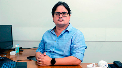 Carlos Caminha é docente da Unifor e coordenador do projeto que vem dando agilidade aos processos na Sefaz-CE (Foto: Ares Soares)
