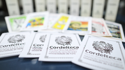 O cordel é um folheto que contém poemas populares escritos em forma de rima. É ilustrado, em sua maioria, com xilogravura, técnica de gravura típica do Nordeste. (Foto: Ares Soares)