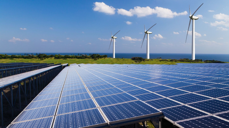 O Ceará já é referência na produção das energias eólicas e solar, e nos últimos anos o Estado tem apostado também na produção de hidrogênio verde (Foto: GettyImages)