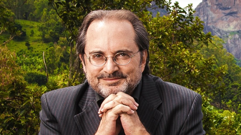 Jorge Forbes é médico psiquiatra, psicanalista especialista em Jacques Lacan, autor de vários livros e idealizador de um premiado programa de TV. (Foto: Acervo pessoal)