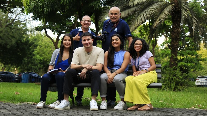 Equipe técnica do programa Mundo no Campus, que será transmitido toda quarta-feira, às 19h (Foto: Divulgação)