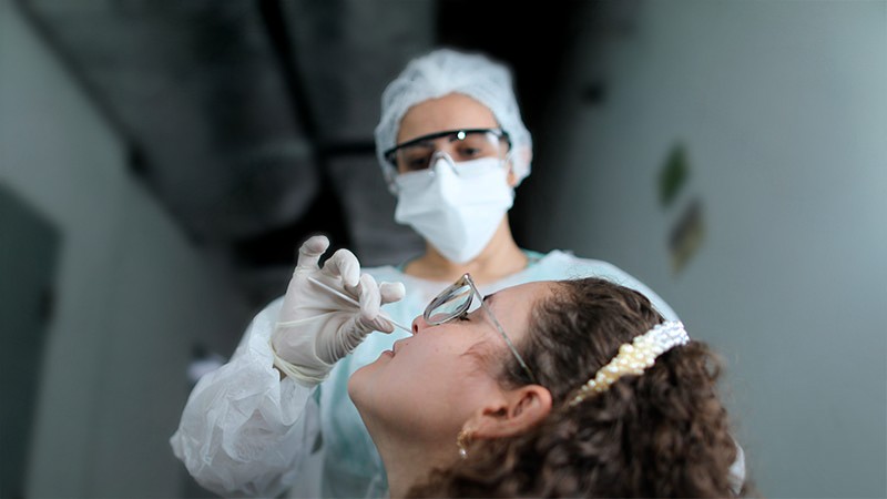 Serviço é uma parceria entre o Núcleo de Atenção Médica Integrada (NAMI) e o Núcleo de Biologia Experimental (NUBEX), ambos da Unifor. (Foto: Ares Soares)