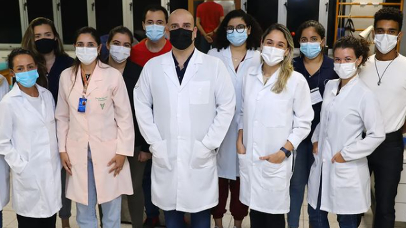 O Ambulatório da Dor é o local onde estudantes dos cursos de Fisioterapia, Psicologia e Medicina, orientados pelos docentes da instituição, participam de atividades práticas e atuam em benefício da população (Foto: Arquivo pessoal)