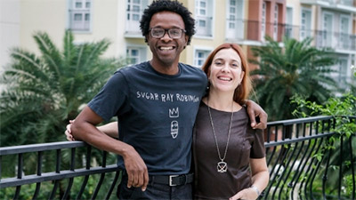 O diretor Jeferson De e a produtora e roteirista Cristiane Arenas, de M-8 - Quando a Morte Socorre a Vida (Foto: Bruno Ropelato/ND)