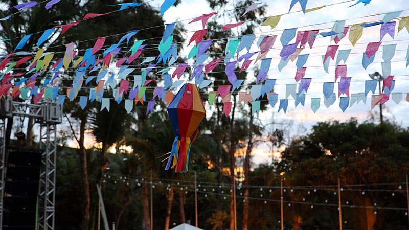 Programação contará com sorteios de brindes, brincadeiras interativas, desfile do rei e rainha do milho, decoração, músicas e comidas típicas (Foto: Ares Soares)