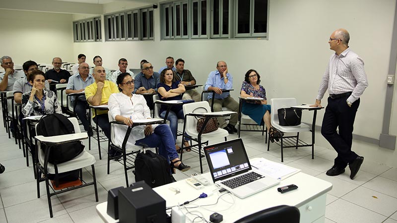 O encontro será no formato de oficina, abordando as temáticas Sala de Aula Invertida e Ser Docente e suas Habilidades Sociais (Foto: Ares Soares)