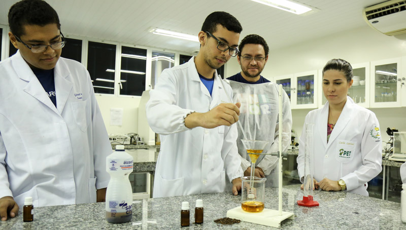 O momento de integração também apresenta as possibilidades de inserção na academia e no mercado de trabalho. (Foto: Ares Soares)