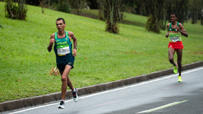Entre as inúmeras conquistas de Marílson está o tricampeonato na tradicional Corrida de São Silvestre (Foto: André Motta/Brasil2016.gov.br)